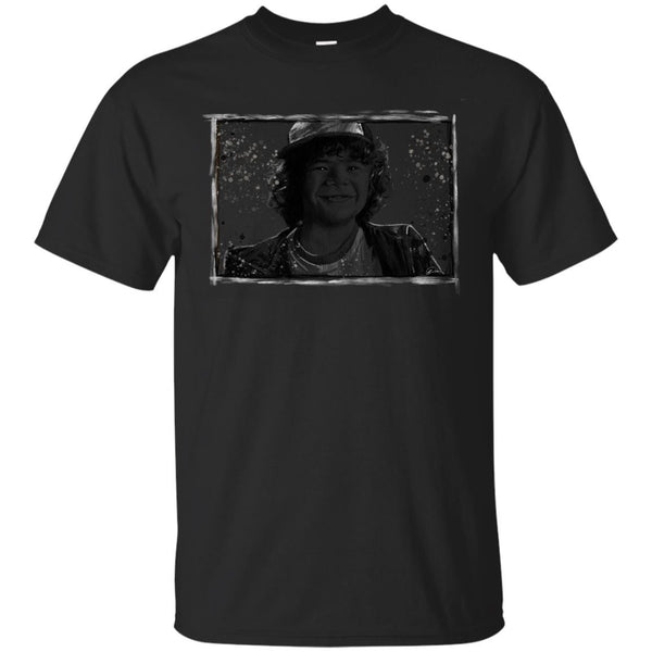 STRANGER THINGS - Dustin Stranger Things T Shirt & Hoodie