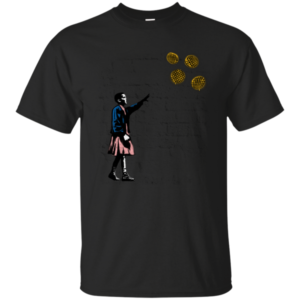 Stranger Things - Girl and waffles stranger things T Shirt & Hoodie