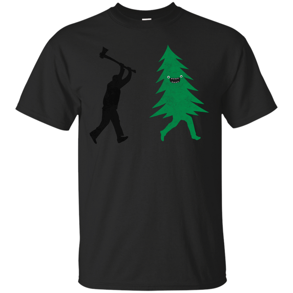 Hunting - Funny Cartoon Christmas tree is chased by Lumberjack T Shirt & Hoodie