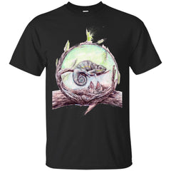 CHAMELEON - My mother is a chameleon T Shirt & Hoodie