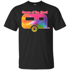 Camping - Queen of the road glamper camper retro T Shirt & Hoodie
