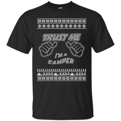 Camping - Trust Me Im A Camper  Merry Christmas camper T Shirt & Hoodie