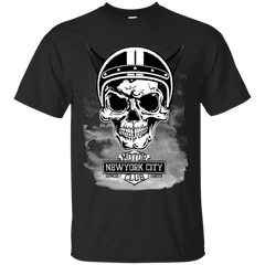 Biker - VINTAGE MOTORCYCLE NEW YORK TYPOGRAPHY TSHIRT GRAPHICS VECTORS SKULL T Shirt & Hoodie