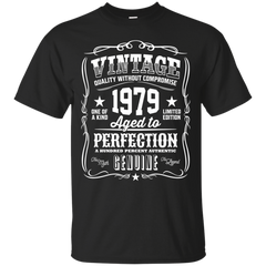 Mom - Vintage 1979 Aged to Perfection born in 1979 T Shirt & Hoodie