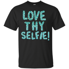 Photographer - LOVE THY SELFIE T Shirt & Hoodie