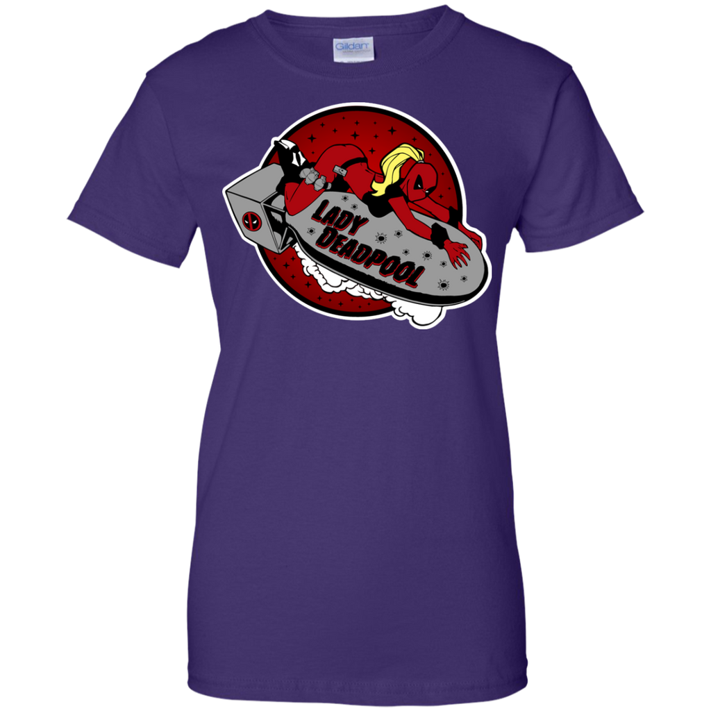 Marvel - Lady Piscina de la muerte pinup T Shirt & Hoodie