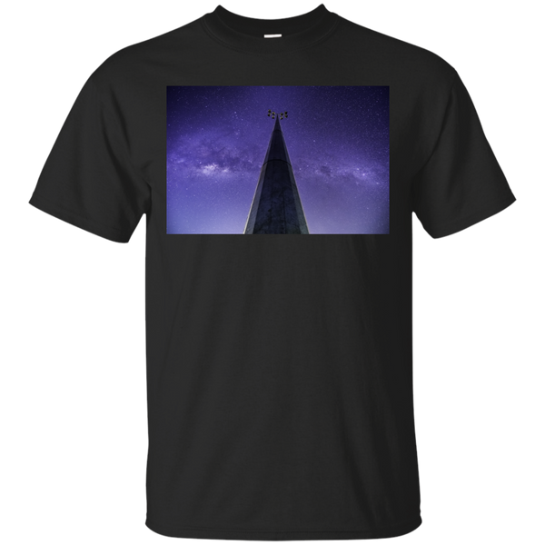 Photographer - LOOKING UP AT THE PURPLE MILKY WAY T Shirt & Hoodie