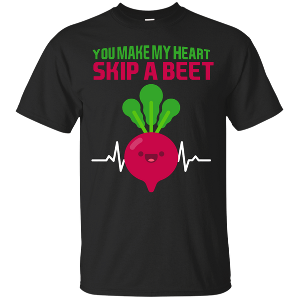 Mom - You Make My Heart Skip A Beet Funny Vegetable Pun Saying vegetables T Shirt & Hoodie