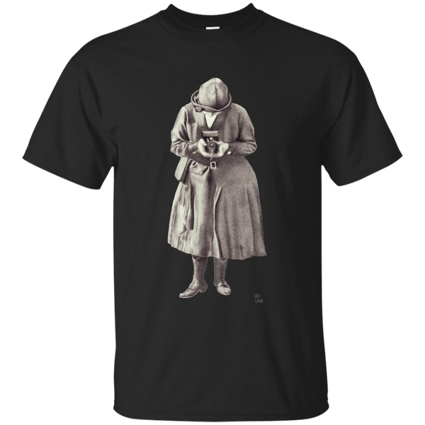 Photographer - GIRL PHOTOGRAPHER T Shirt & Hoodie